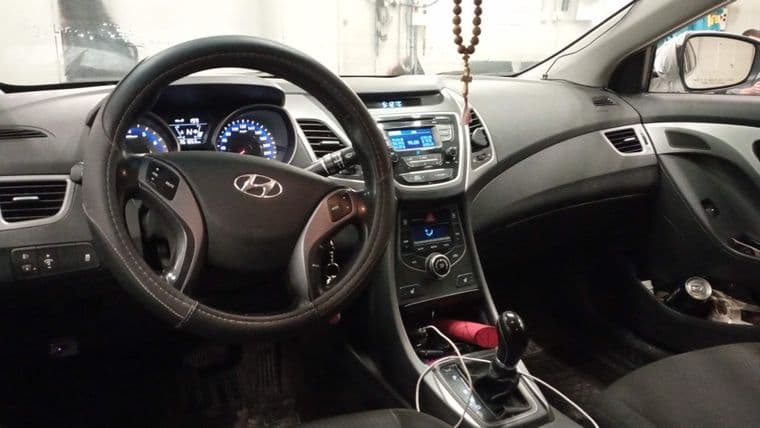 Hyundai Elantra, 2015 - вид 4
