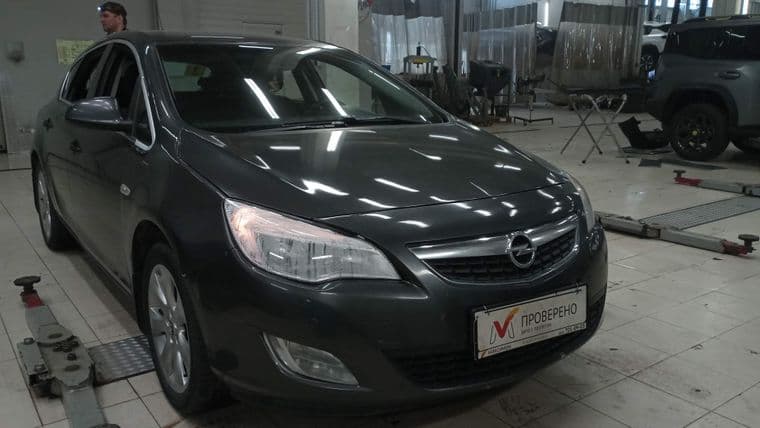 Opel Astra, 2011 - вид 1