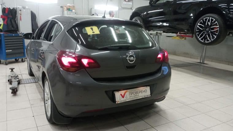 Opel Astra, 2011 - вид 3