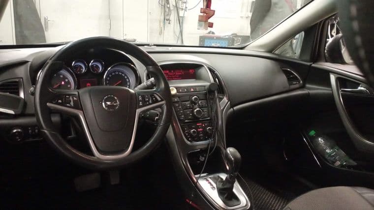Opel Astra, 2011 - вид 4