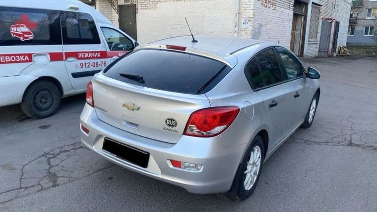 Chevrolet Cruze, 2011 - вид 2