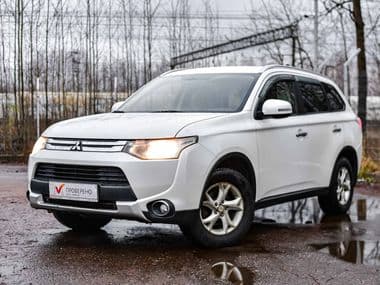 Mitsubishi Outlander 2014 года, 215 000 км - вид 1