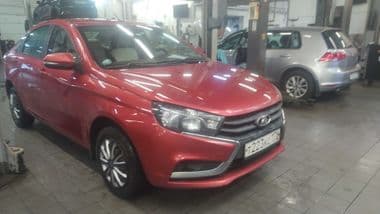 ВАЗ (LADA) Vesta 2017 года, 201 570 км - вид 2