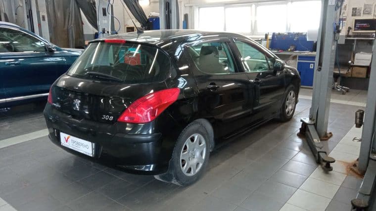 Peugeot 308, 2011 - вид 2