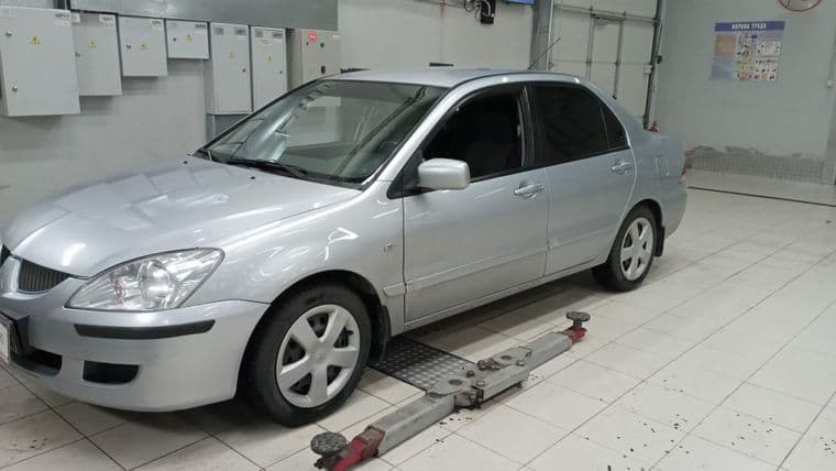 Mitsubishi Lancer, 2005