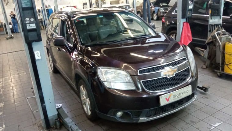 Chevrolet Orlando, 2013 - вид 2