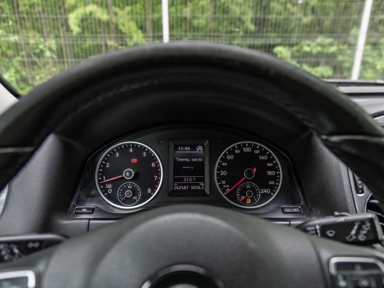 Volkswagen Tiguan, 2012 - вид 4