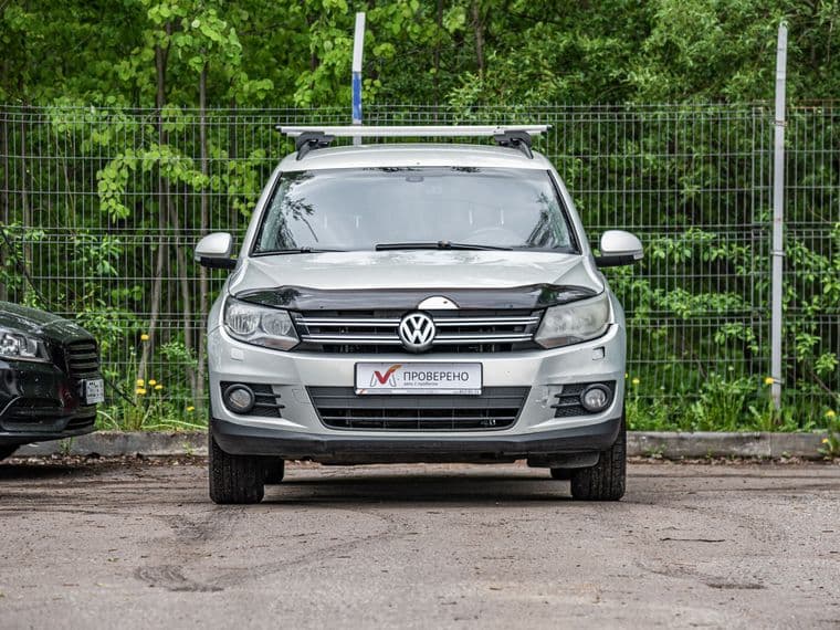 Volkswagen Tiguan, 2012 - вид 1