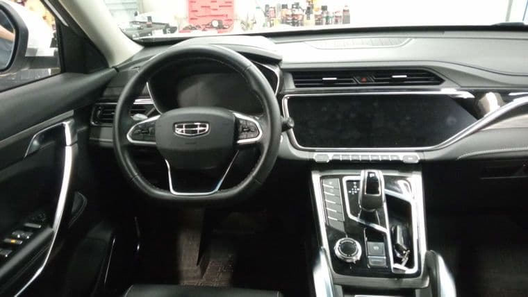 Geely Atlas Pro, 2022 - вид 4