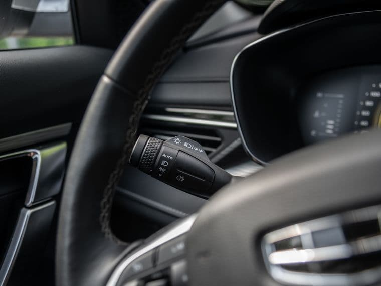 Geely Atlas Pro, 2022 - вид 4