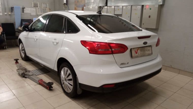 Ford Focus, 2018 - вид 3