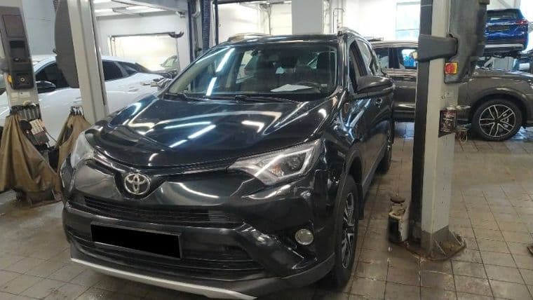 Toyota RAV4 2016 года, 114 647 км - вид 1
