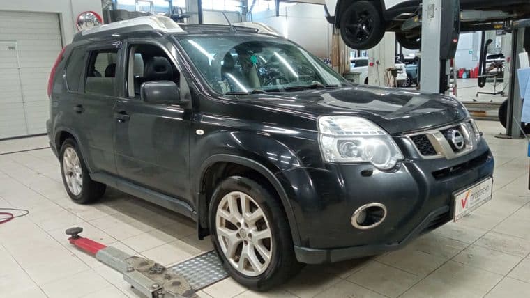 Nissan X-Trail 2012 года, 262 547 км - вид 2