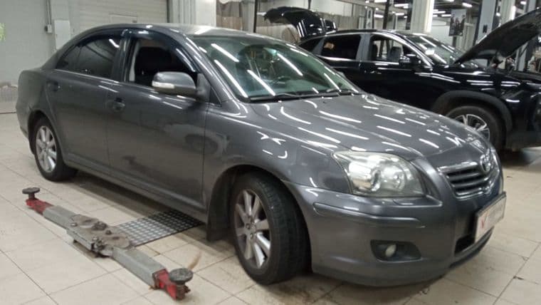 Toyota Avensis 2008 года, 136 872 км - вид 1
