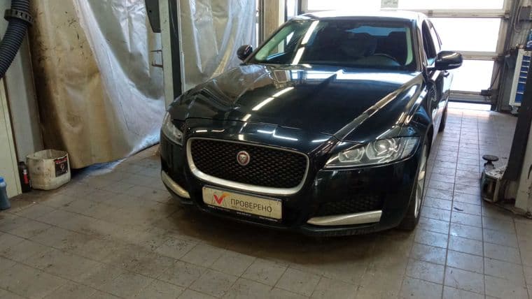 Jaguar XF, 2017