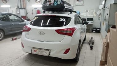 Hyundai i30 2016 года, 176 086 км - вид 2
