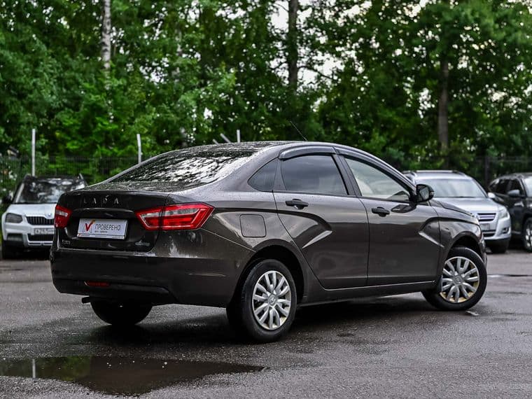 ВАЗ (LADA) Vesta 2021 года, 87 709 км - вид 2