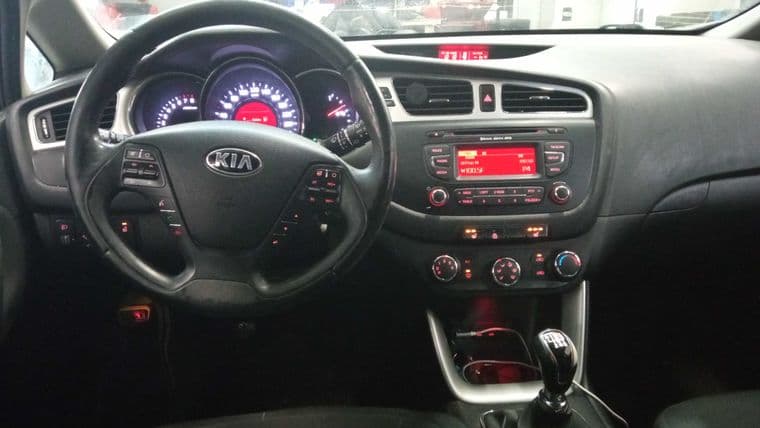 KIA Ceed, 2015 - вид 4
