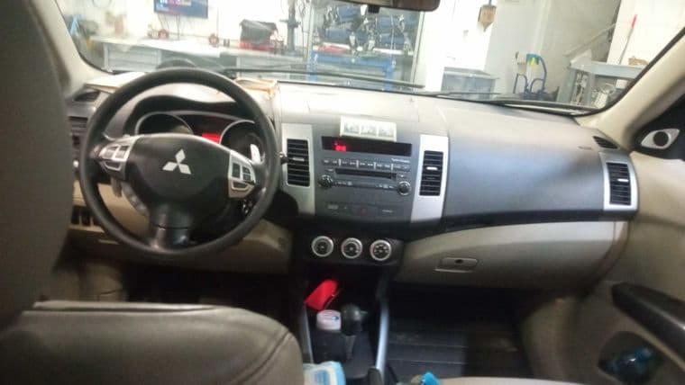 Mitsubishi Outlander, 2008 - вид 4