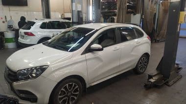 ВАЗ (LADA) XRAY 2017 года, 167 442 км | VIN 34138 - вид 1