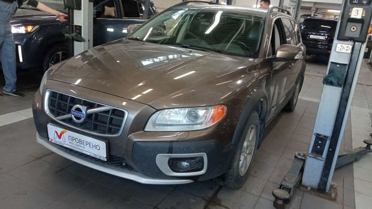 Volvo XC70 2012 года, 298 995 км - вид 1