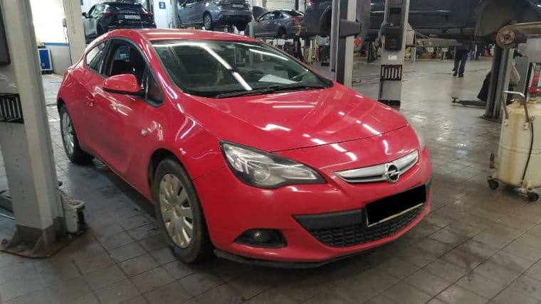 Opel Astra GTC, 2013 - вид 1