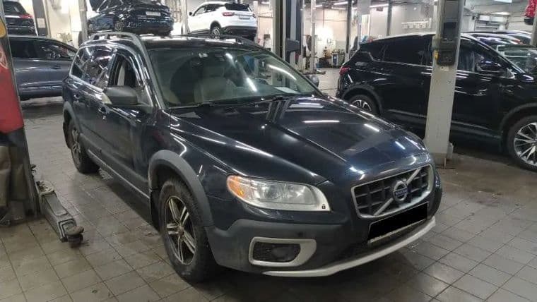Volvo XC70 2012 года, 140 000 км - вид 2