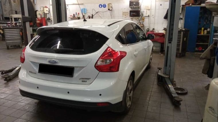 Ford Focus, 2013 - вид 2
