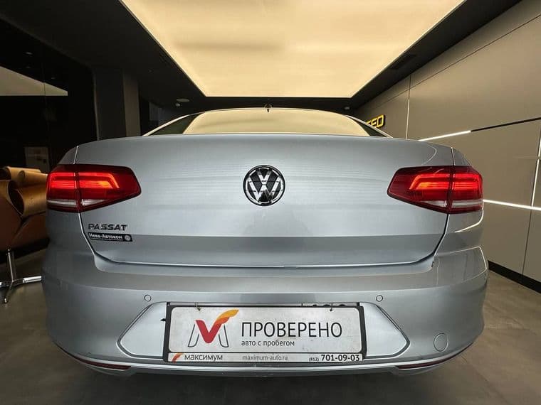 Volkswagen Passat, 2018 - вид 4