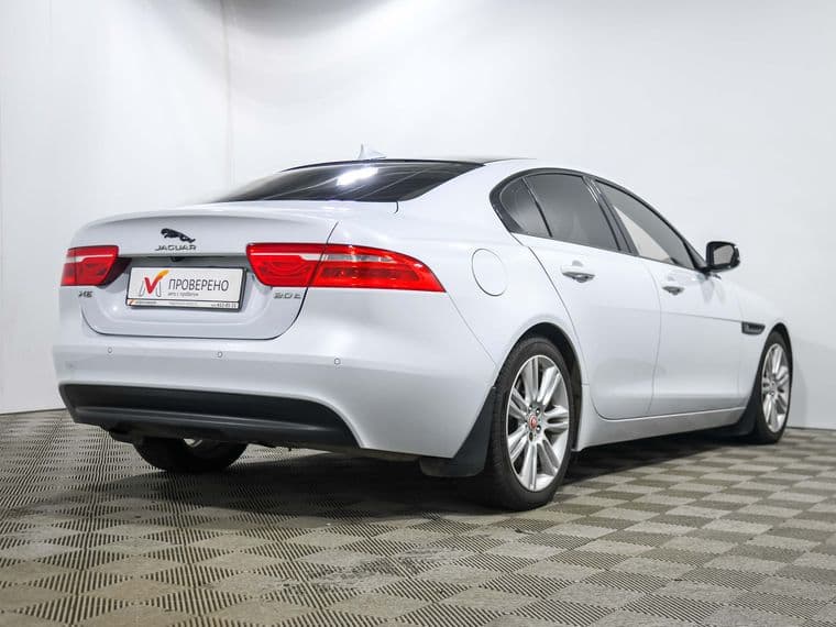 Jaguar XE, 2015 - вид 3