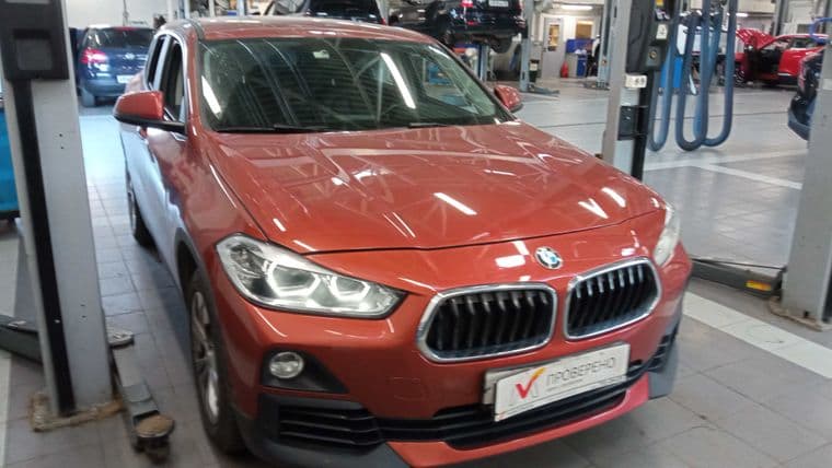 BMW X2 2018 года, 109 739 км - вид 2