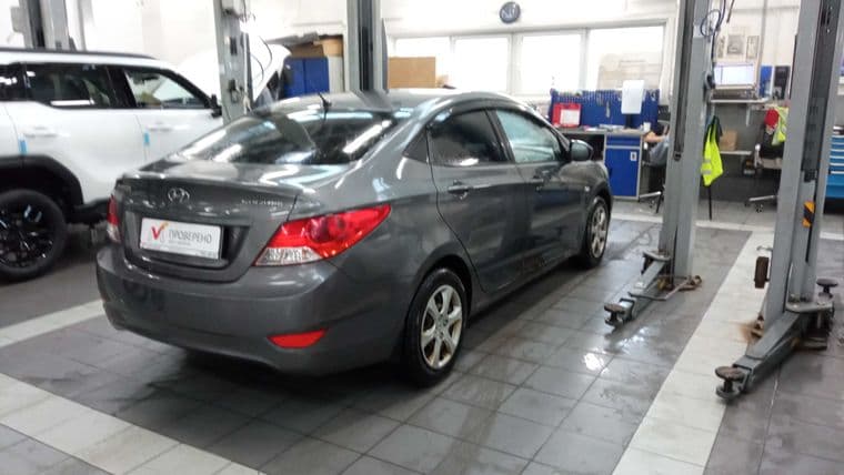 Hyundai Solaris, 2011 - вид 3