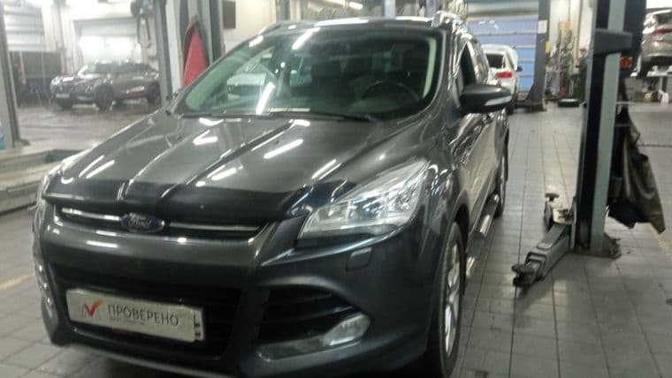 Ford Kuga, 2016