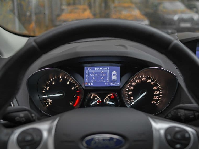 Ford Kuga, 2016 - вид 4