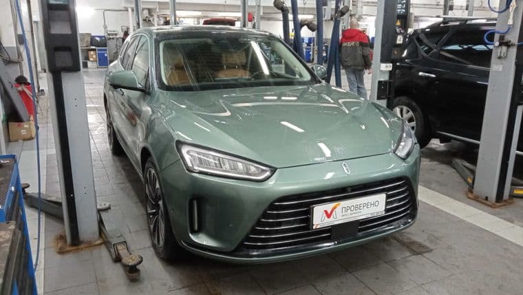 AITO M5, 2022