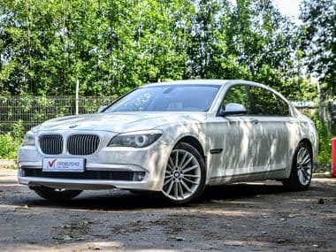 BMW 7 серия 2012 года, 213 229 км - вид 1