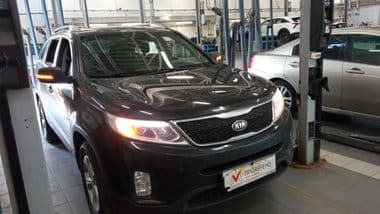 KIA Sorento 2015 года, 226 710 км - вид 2