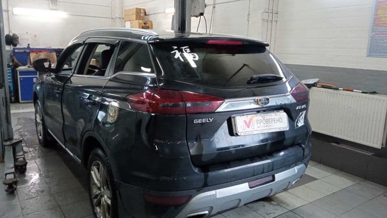 Geely Atlas, 2018 - вид 3