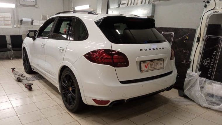 Porsche Cayenne, 2012 - вид 3