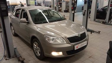 Skoda Octavia 2011 года, 231 608 км - вид 2
