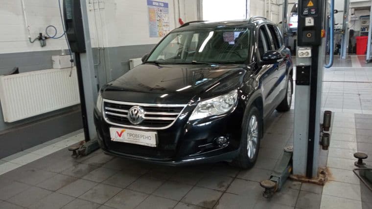 Volkswagen Tiguan, 2010