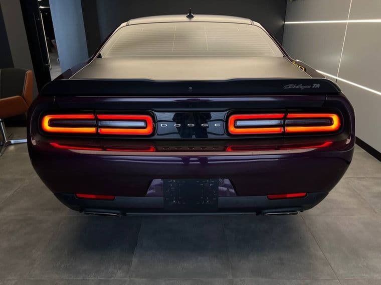 Dodge Challenger SRT, 2022 - вид 3