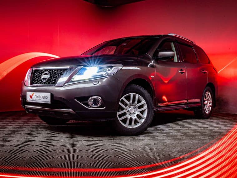 Nissan Pathfinder 2015 года, 71 665 км - вид 1