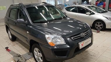 KIA Sportage 2009 года, 225 500 км - вид 2