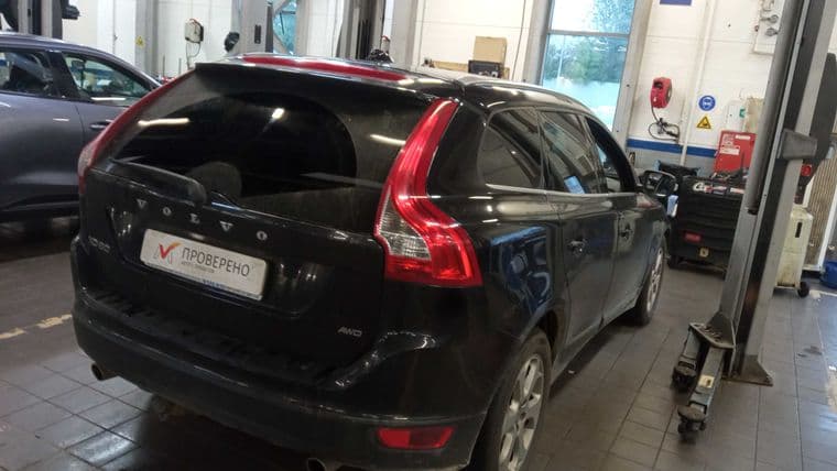 Volvo XC60, 2009 - вид 2