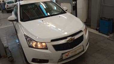 Chevrolet Cruze 2012 года, 171 017 км - вид 2