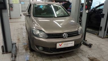 Volkswagen Golf Plus 2010 года, 163 331 км - вид 2