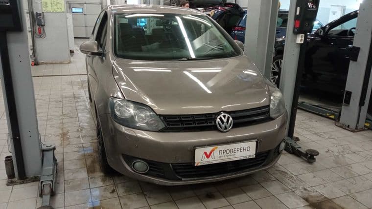 Volkswagen Golf Plus, 2010 - вид 1