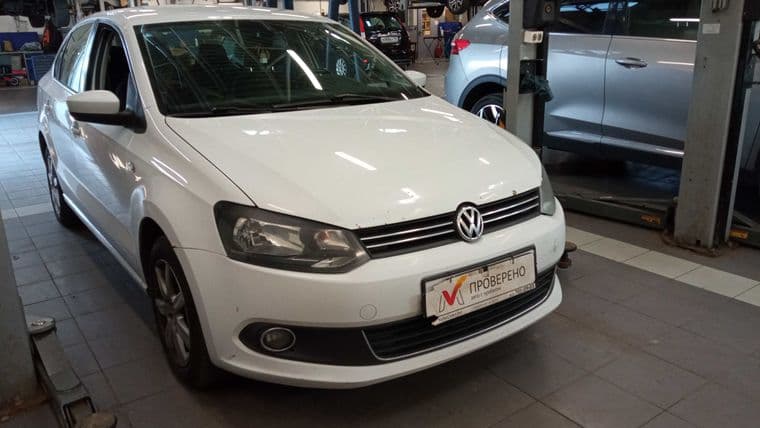 Volkswagen Polo 2014 года, 233 695 км - вид 2