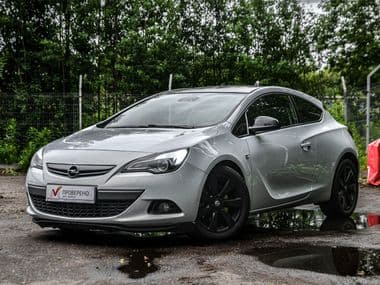 Opel Astra GTC 2012 года, 156 592 км - вид 1